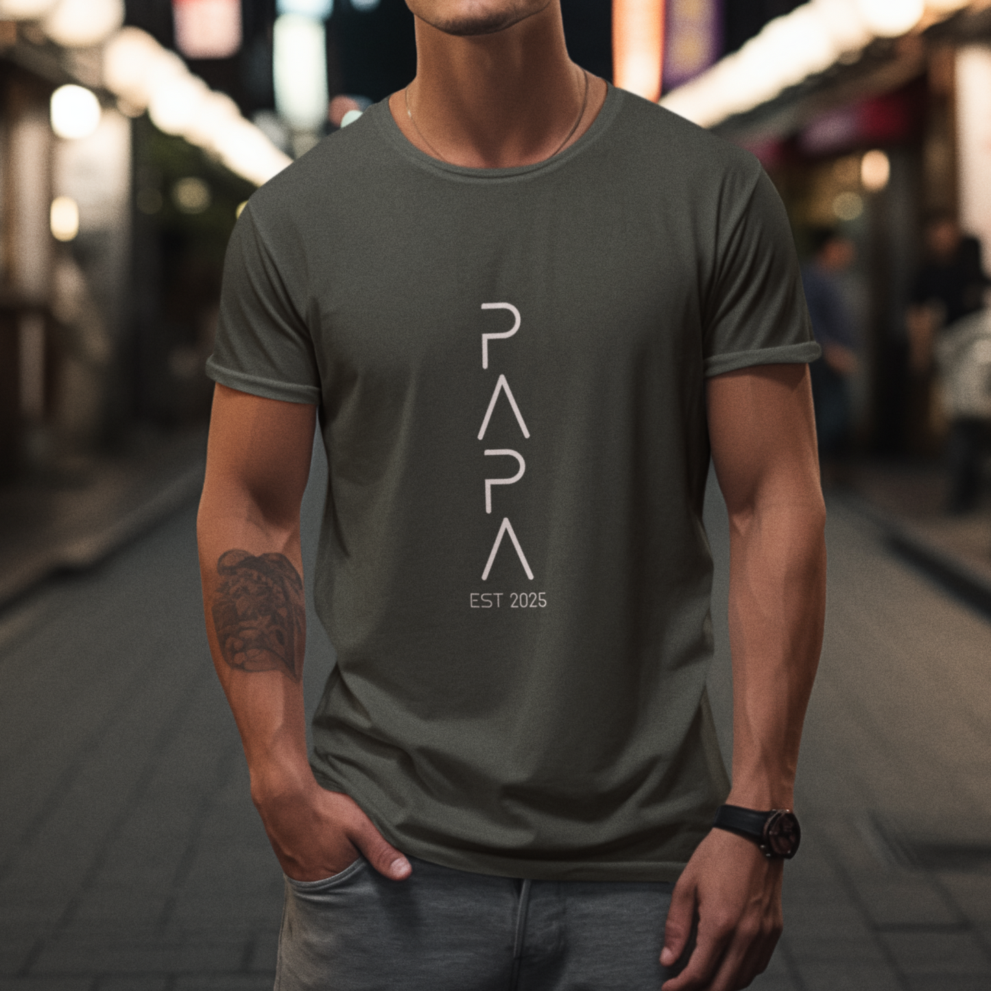 PAPA T-Shirt FUTURISTIC Rundhals personalisiert