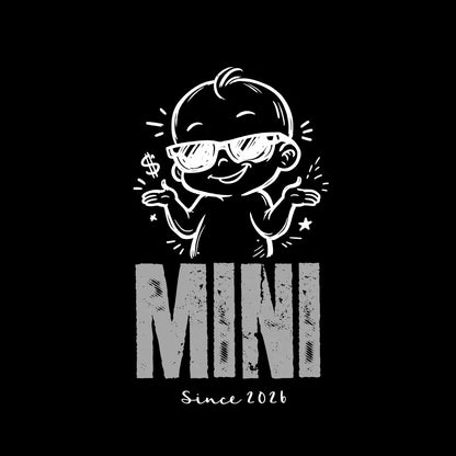 MINI T-Shirt Motiv: Cooler Baby-Comic mit Sonnenbrille, Schriftzug MINI, Geschenkidee UrbanWarriorStore